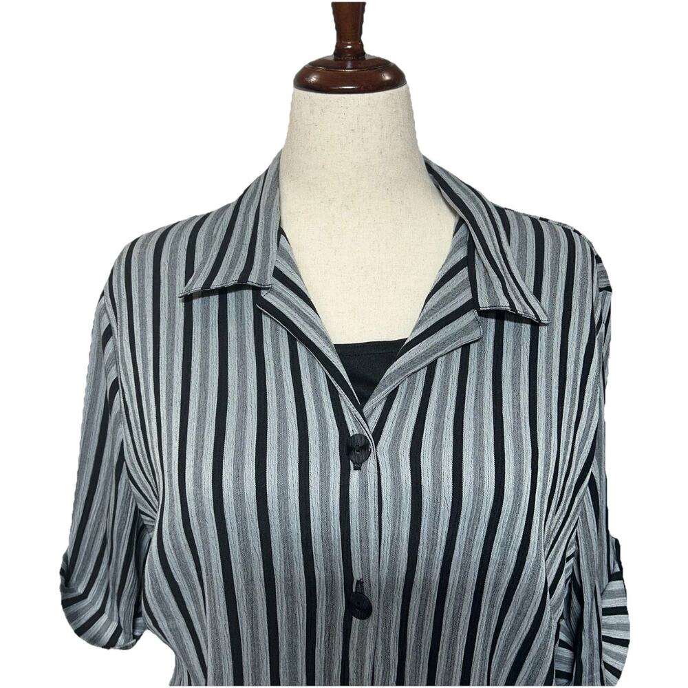 Vintage Maggie Barnes Top Womens 24W Black Gray Textured 2 Fer Roll Tab Blouse‎